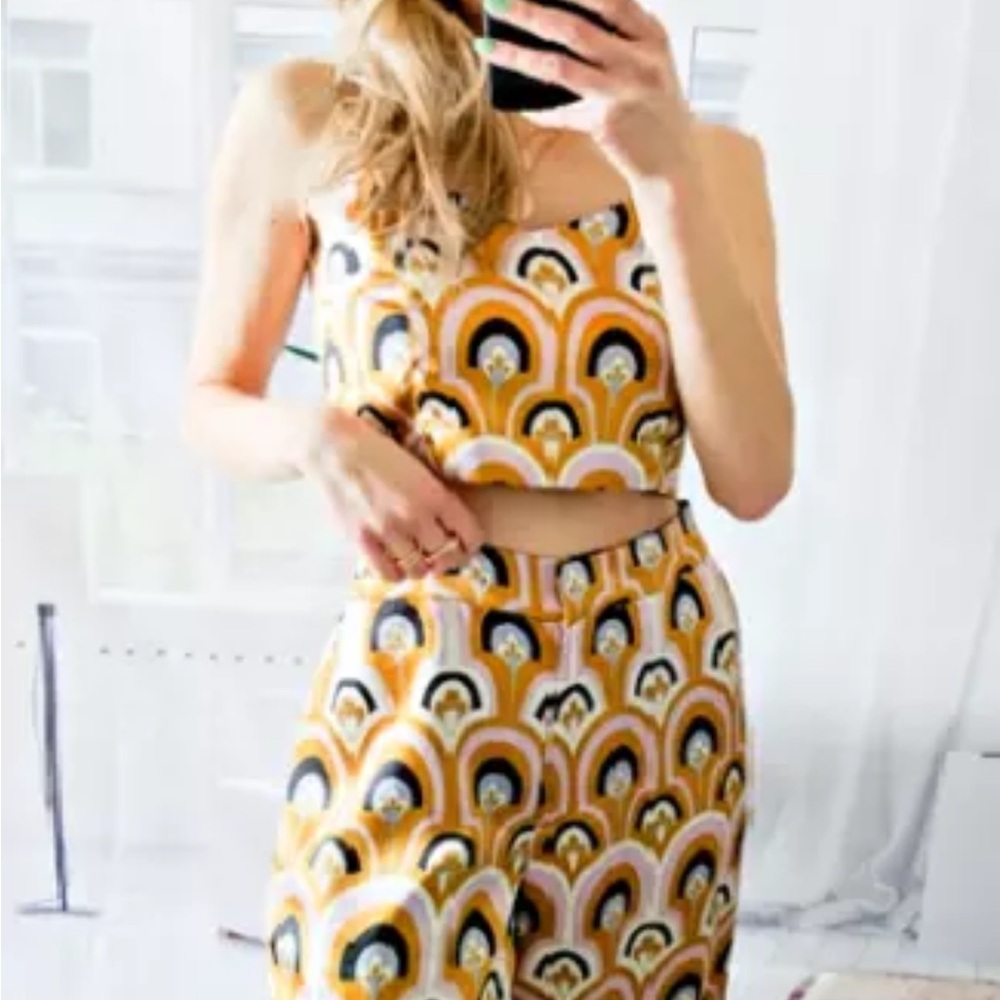 NWT House of Harlow 1960 Art Deco Crop Top - Picture 3 of 7
